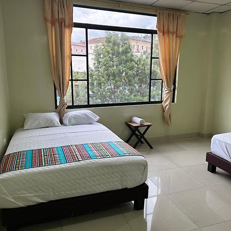Hostal Marin Central Quito Eksteriør bilde